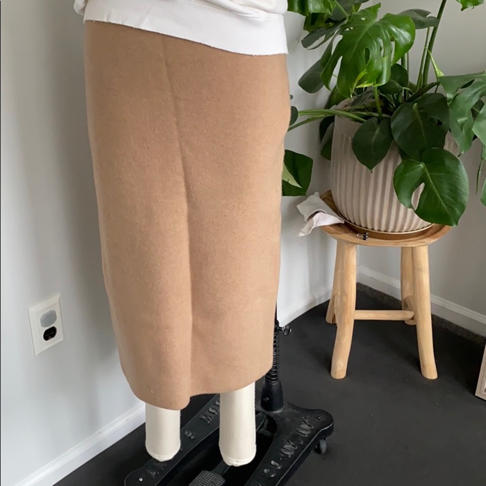 Sweater pencil skirt